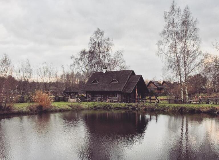 Hotel Dworek Pod Wiechą