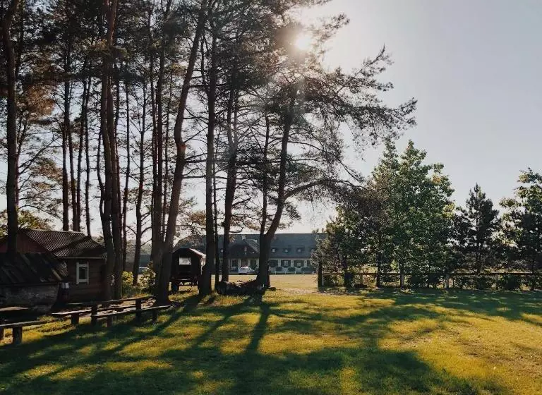 Hotelli Dworek Pod Wiechą