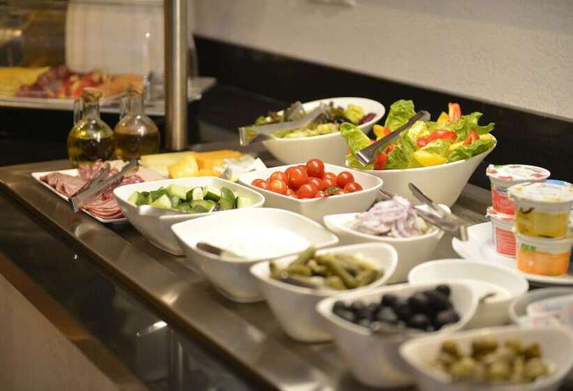 Jess Hotel & Spa Warsaw Old Town