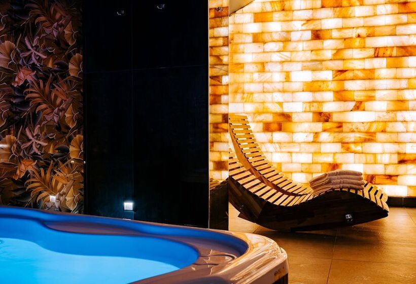 Jess Hotel & Spa Warsaw Old Town