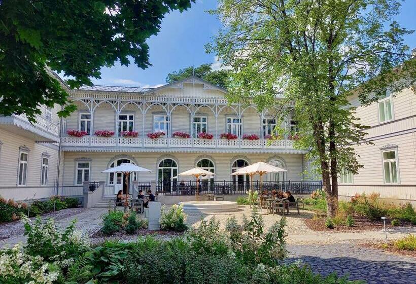 ホテル Nowy Gurewicz