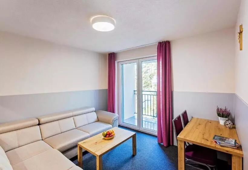 Hotelli Oblacka Przystań