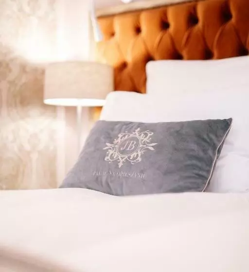 ホテル Pałac Na Opieszynie