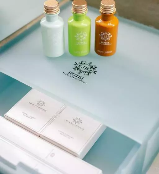 ホテル Pałac Na Opieszynie