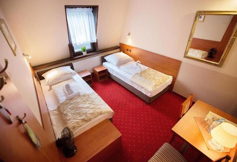 فندق Zamek Chałupki