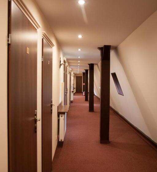 فندق Zamek Chałupki