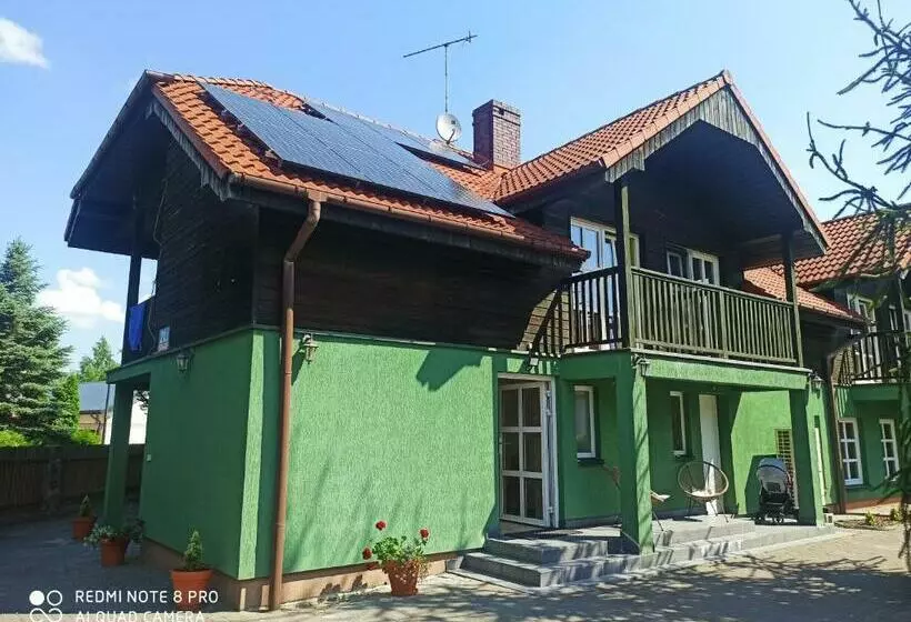 Hotelli Zielony Zakątek Nad Jeziorem
