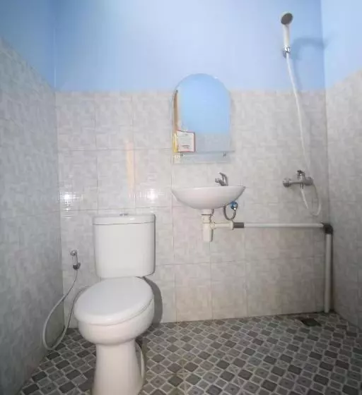 ペンション Tangkoko Guest House