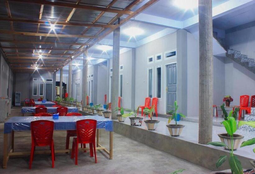 بنسيون Tangkoko Guest House