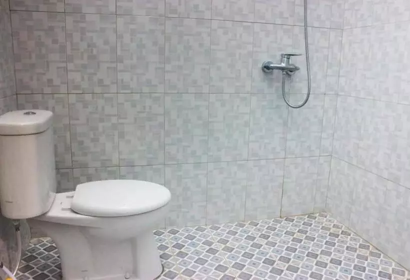 ペンション Tangkoko Guest House