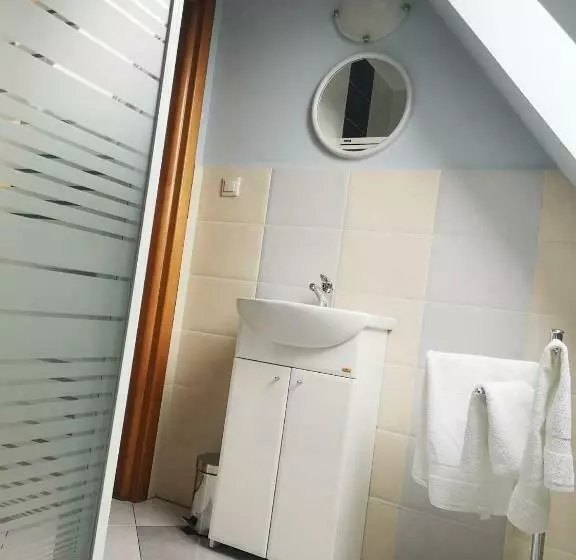 Majatalo Noclegi Kalma