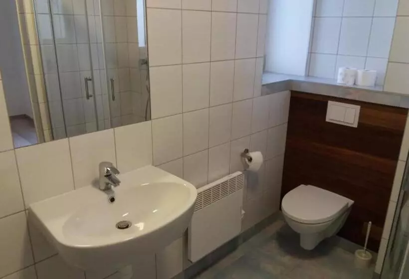 リゾートホテル Ośrodek Wypoczynkowy Sum