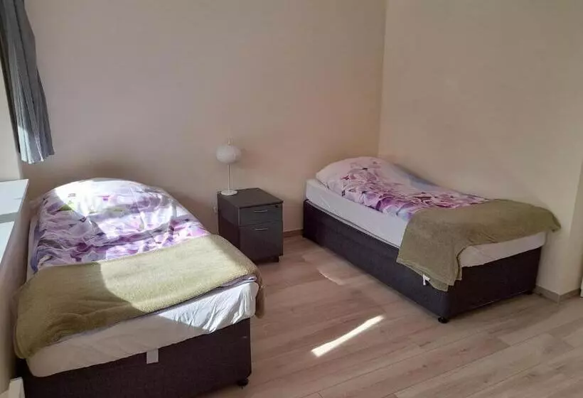 リゾートホテル Ośrodek Wypoczynkowy Sum