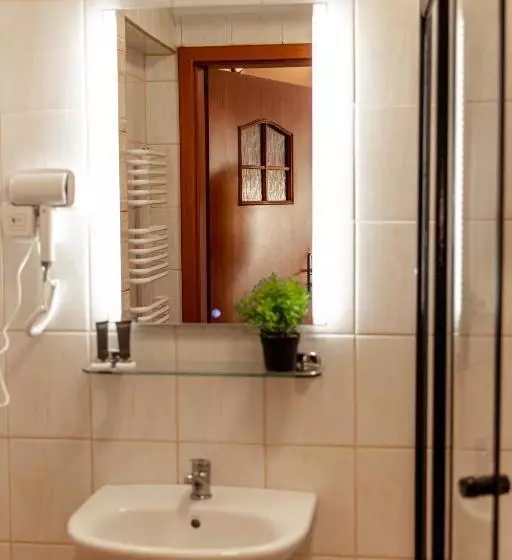 Villa Adamar   Masaże & Jacuzzi