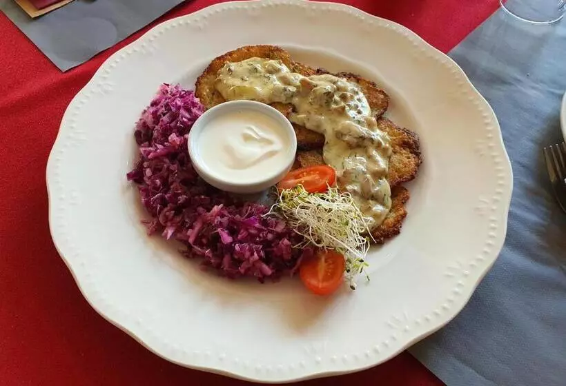 ユースホステル Gościniec Nad Narwią   Airport Modlin