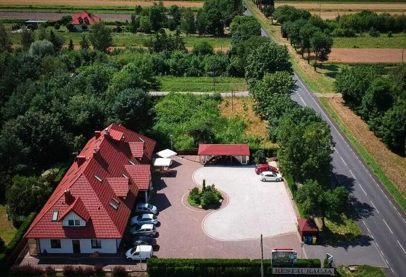 ユースホステル Gościniec Nad Narwią   Airport Modlin