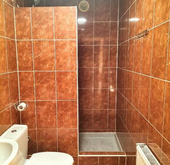 هاستل Gościniec U Zawierki