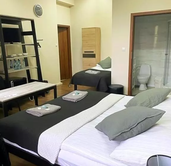 Retkeilymaja Pokoje Duchówka