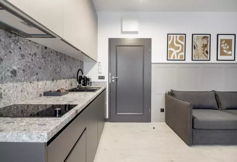 Apartamenty L11, Limanowskiego