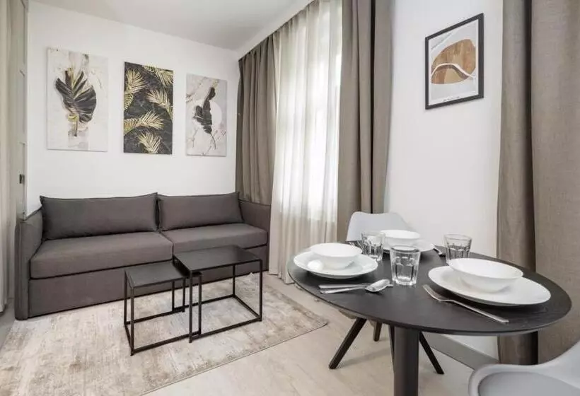 Apartamenty L11, Limanowskiego