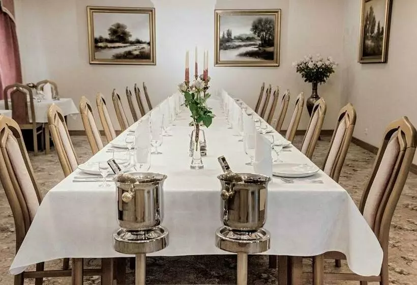 Aamiaismajoitus (B&B) Adler