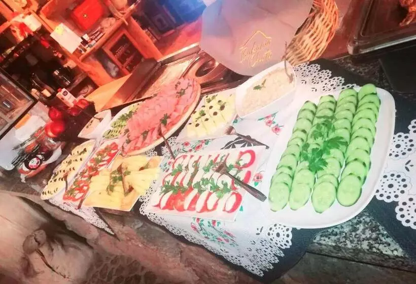 Aamiaismajoitus (B&B) Domek Gã³rski Przy Bukowej Chacie