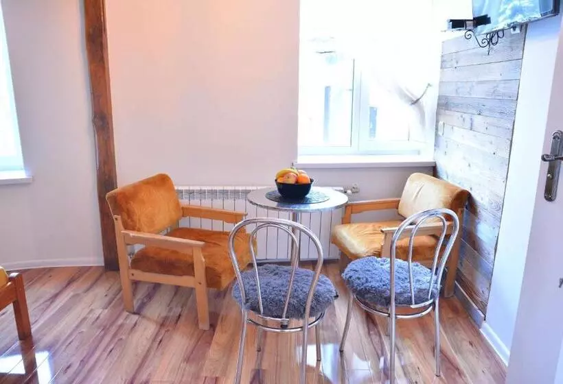 Aamiaismajoitus (B&B) Pasmanteria U Mimi