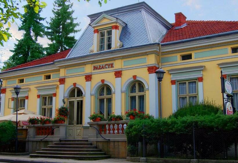 住宿加早餐 Pensjonat Pałacyk