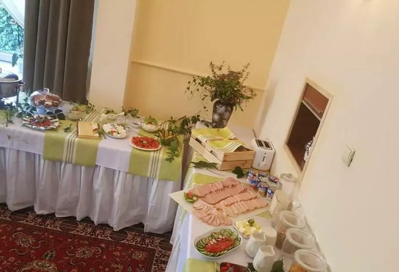 Aamiaismajoitus (B&B) Willa Granit