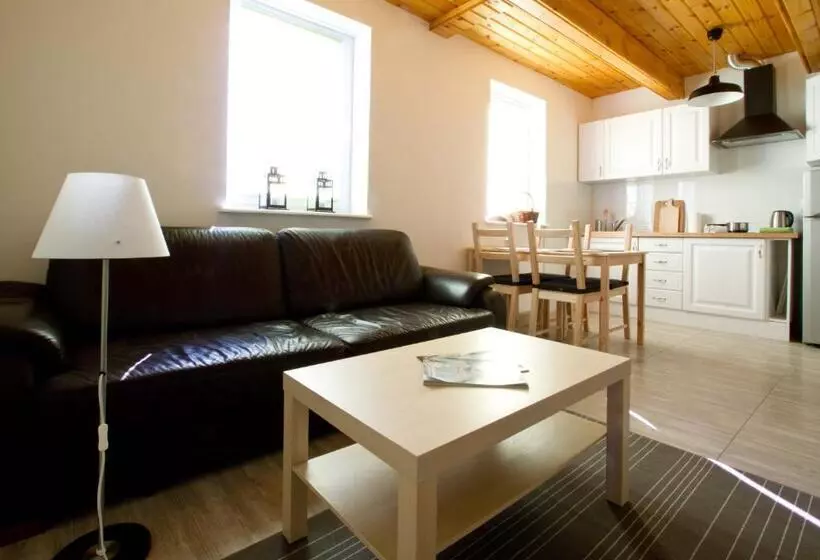 Aamiaismajoitus (B&B) Zorza