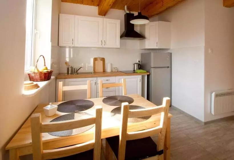 Aamiaismajoitus (B&B) Zorza