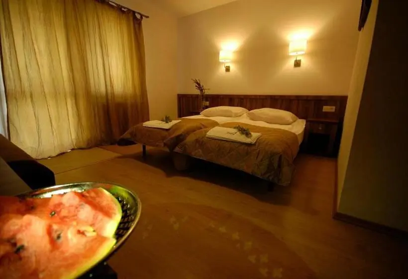 Dom Na Skale   Apartamenty W Bieszczadach Nad Soliną