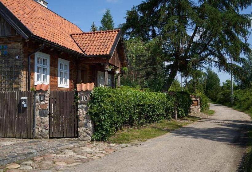 Отель Dobra Chata Jaśkowo