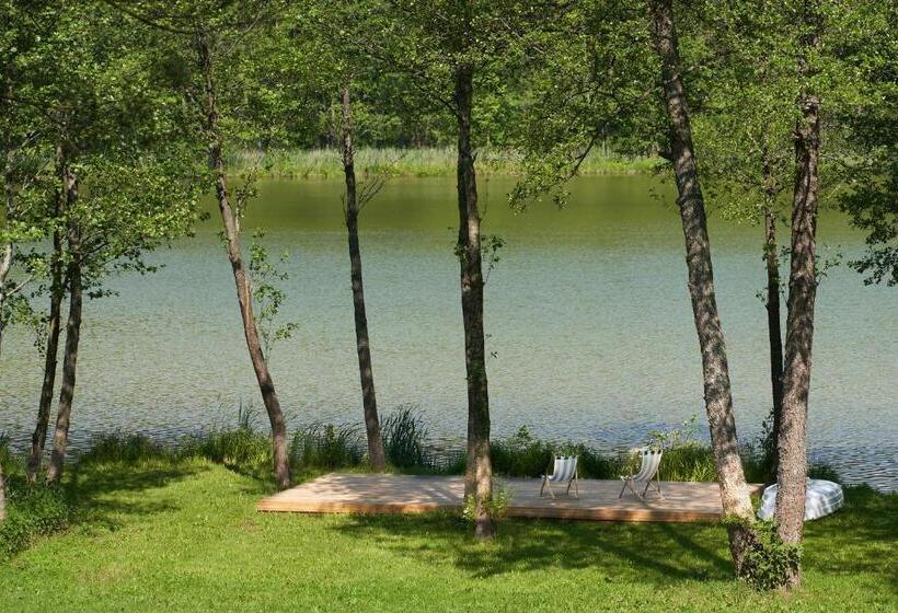 Отель Dobra Chata Jaśkowo