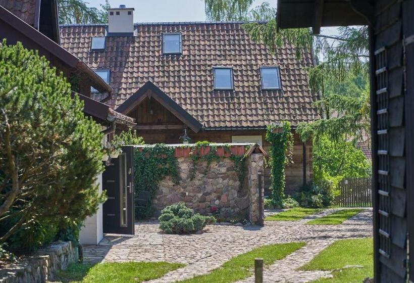 Отель Dobra Chata Jaśkowo