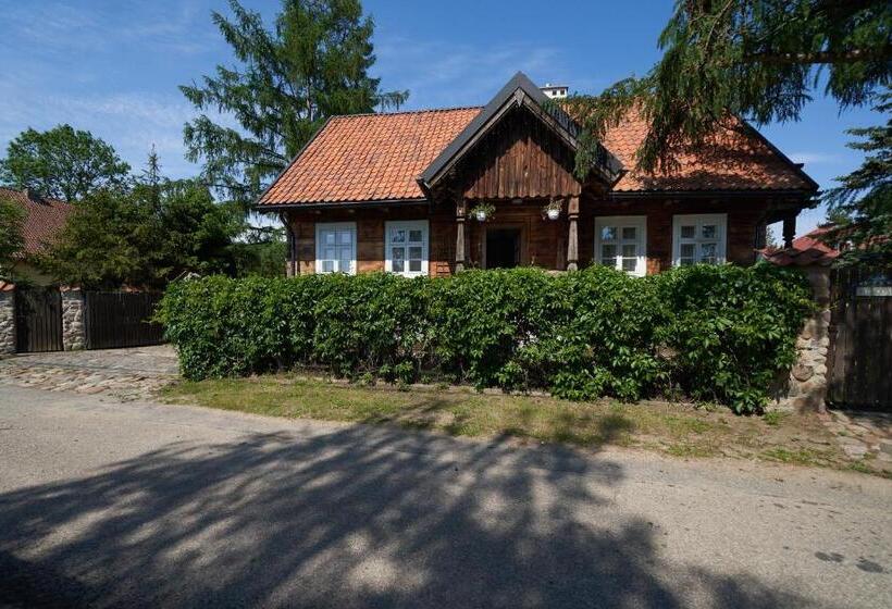 Отель Dobra Chata Jaśkowo