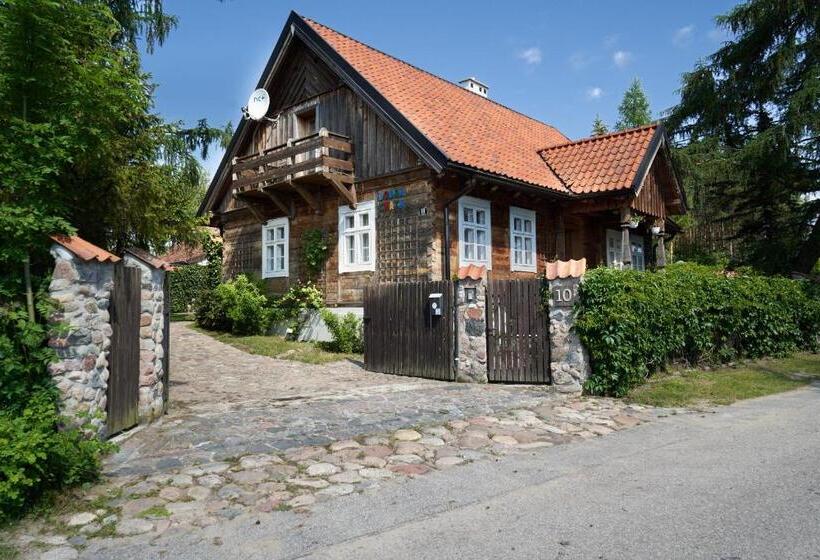 Отель Dobra Chata Jaśkowo