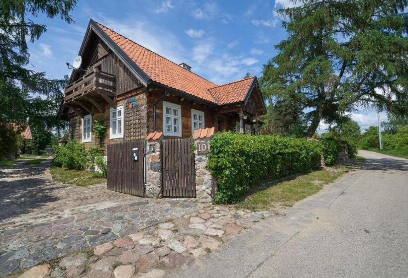 Отель Dobra Chata Jaśkowo