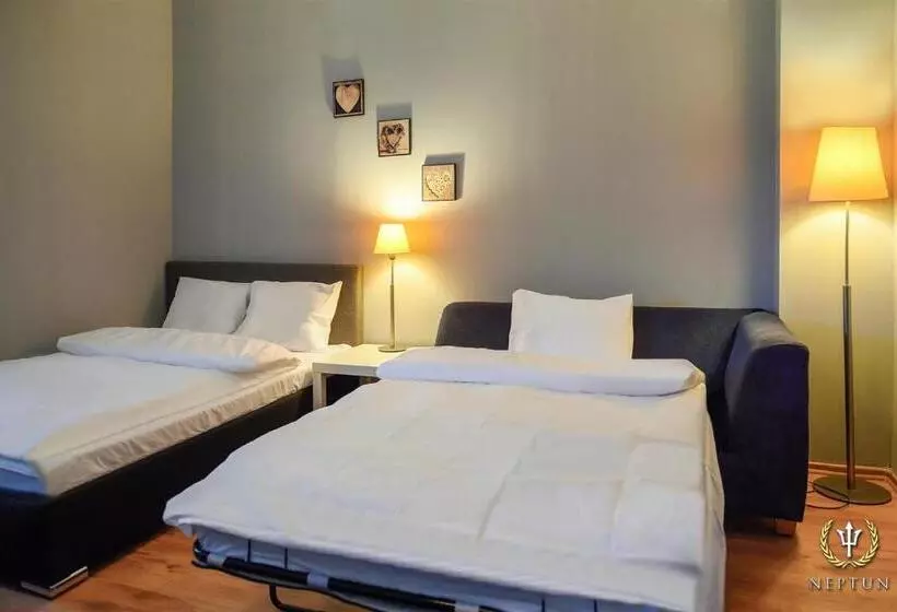 Hotelli Neptun ψ Resort