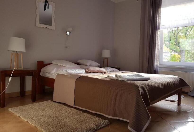 בית מלון כפרי Zaułek