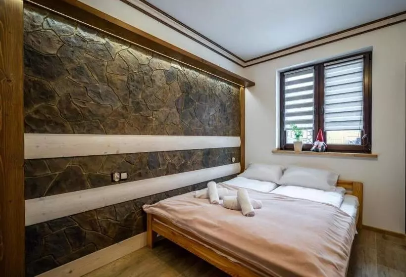 Majatalo Domek U świerków