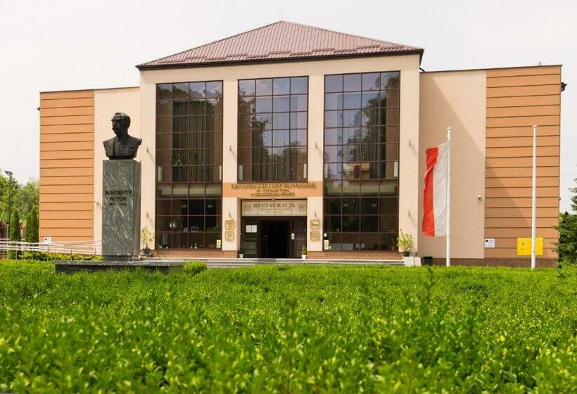 펜션 Pokoje Gościnne W Centrum Kultury Wsi Polskiej