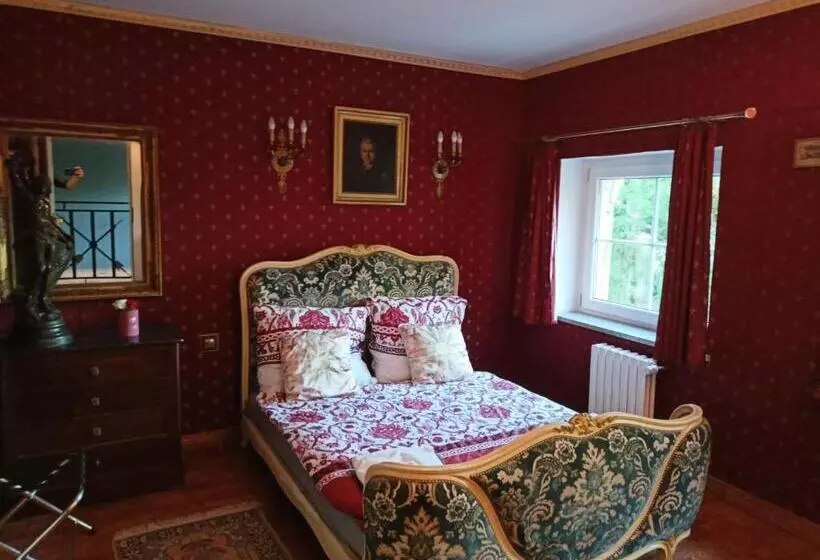 Majatalo Palac Osowo Gostynskie