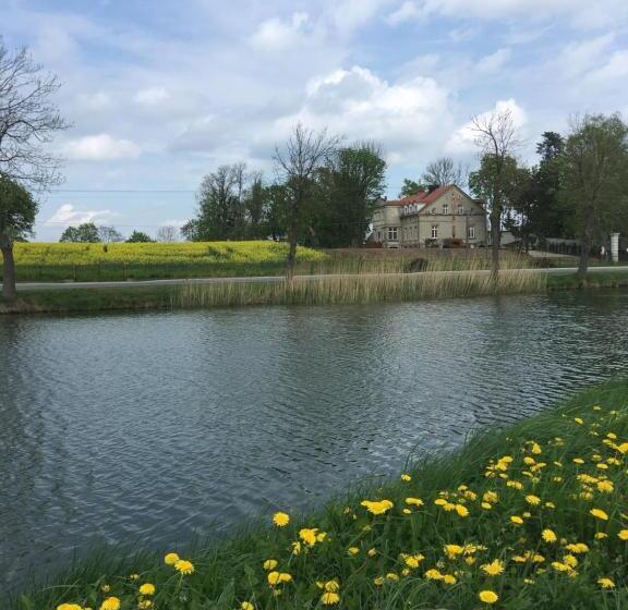 膳宿费 Palac Osowo Gostynskie