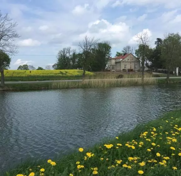 Majatalo Palac Osowo Gostynskie