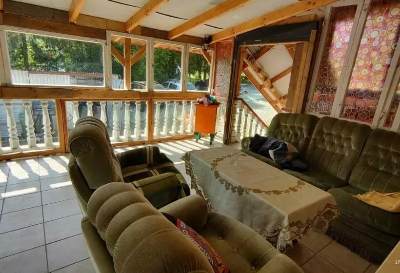 Majatalo Tanie Noclegi Krysia Falsztyn