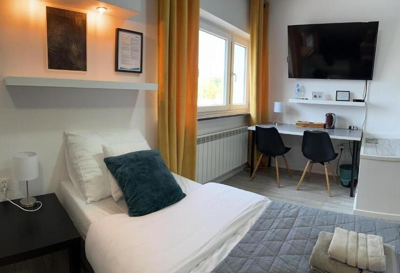 پانسیون Apartamenty Pokoje Willa Bielany