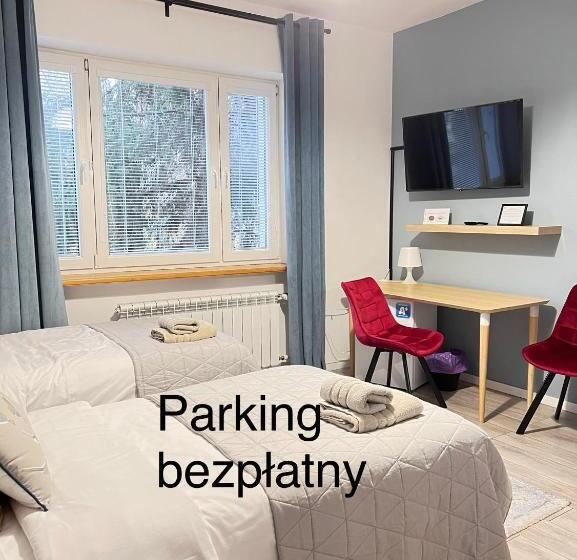 پانسیون Apartamenty Pokoje Willa Bielany
