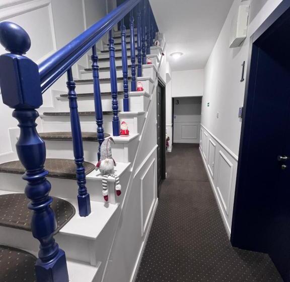 پانسیون Apartamenty Pokoje Willa Bielany