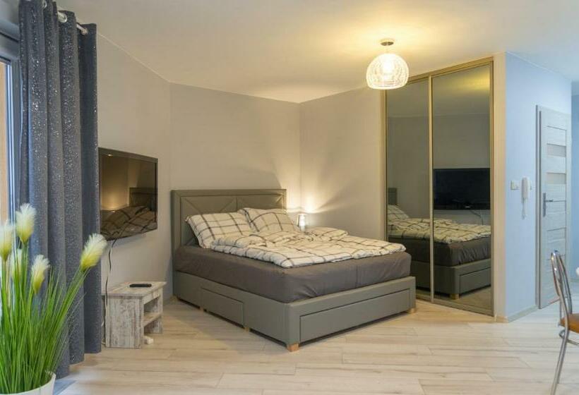 Przy Plaży   Maloves Apart